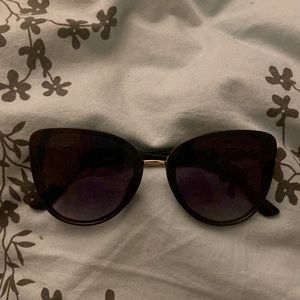 Tory Burch women’s sunglasses